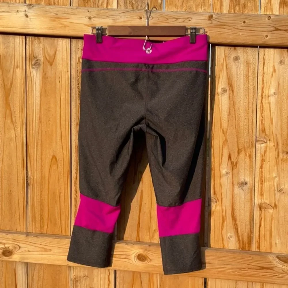 Take 50% OFF- Xersion Fitted Leggings, Size-M